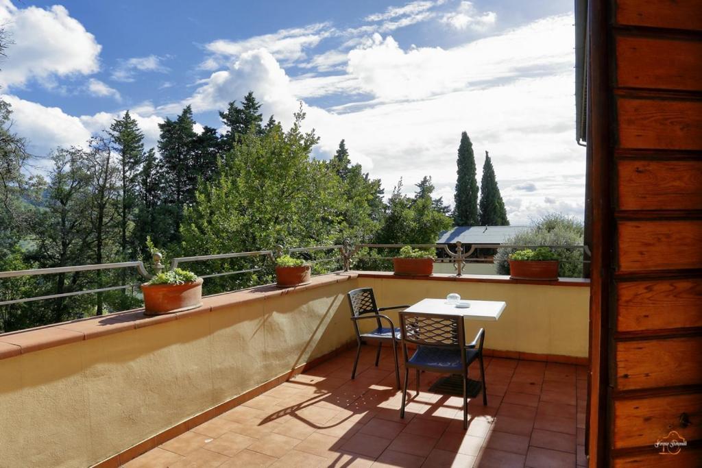 Villa Del Parco In Tuscany San Baronto Eksteriør billede