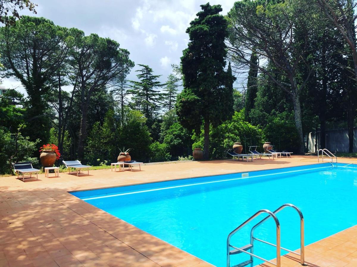 Villa Del Parco In Tuscany San Baronto Eksteriør billede