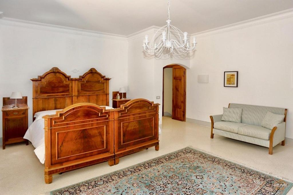 Villa Del Parco In Tuscany San Baronto Eksteriør billede