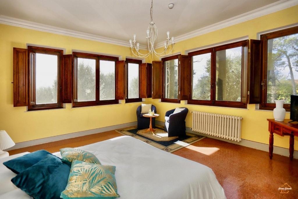 Villa Del Parco In Tuscany San Baronto Eksteriør billede