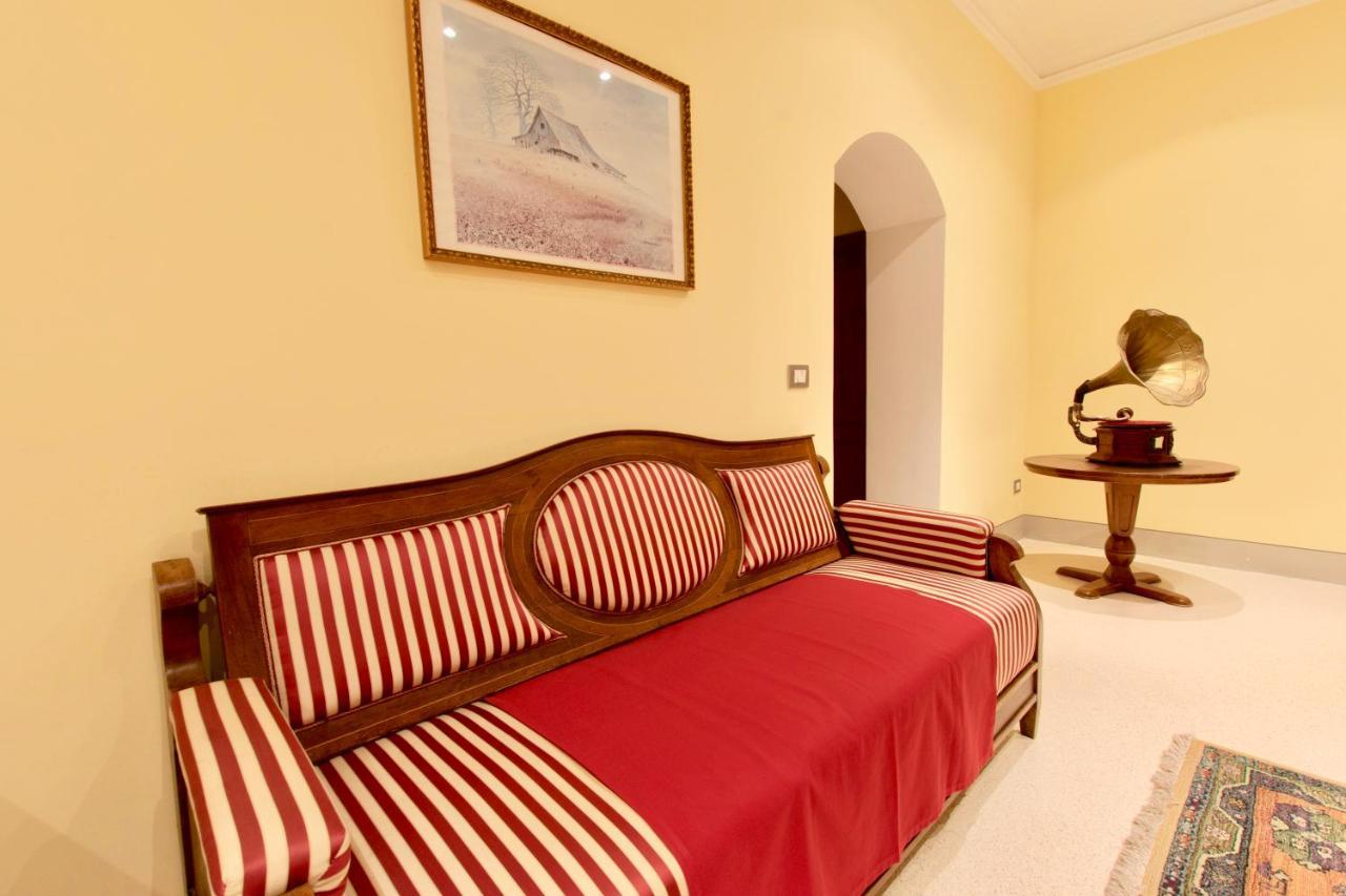 Villa Del Parco In Tuscany San Baronto Eksteriør billede